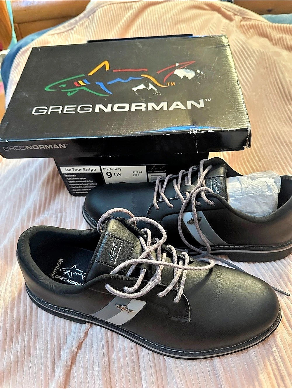 Greg Norman Isa Tour Stripe Men's Black & Gray US 9 Like New